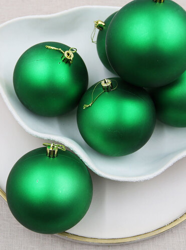 Green 100mm Christmas Baubles 24 Matt