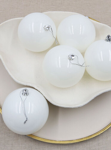 100mm Christmas Baubles WHITE 24 Balls Gloss